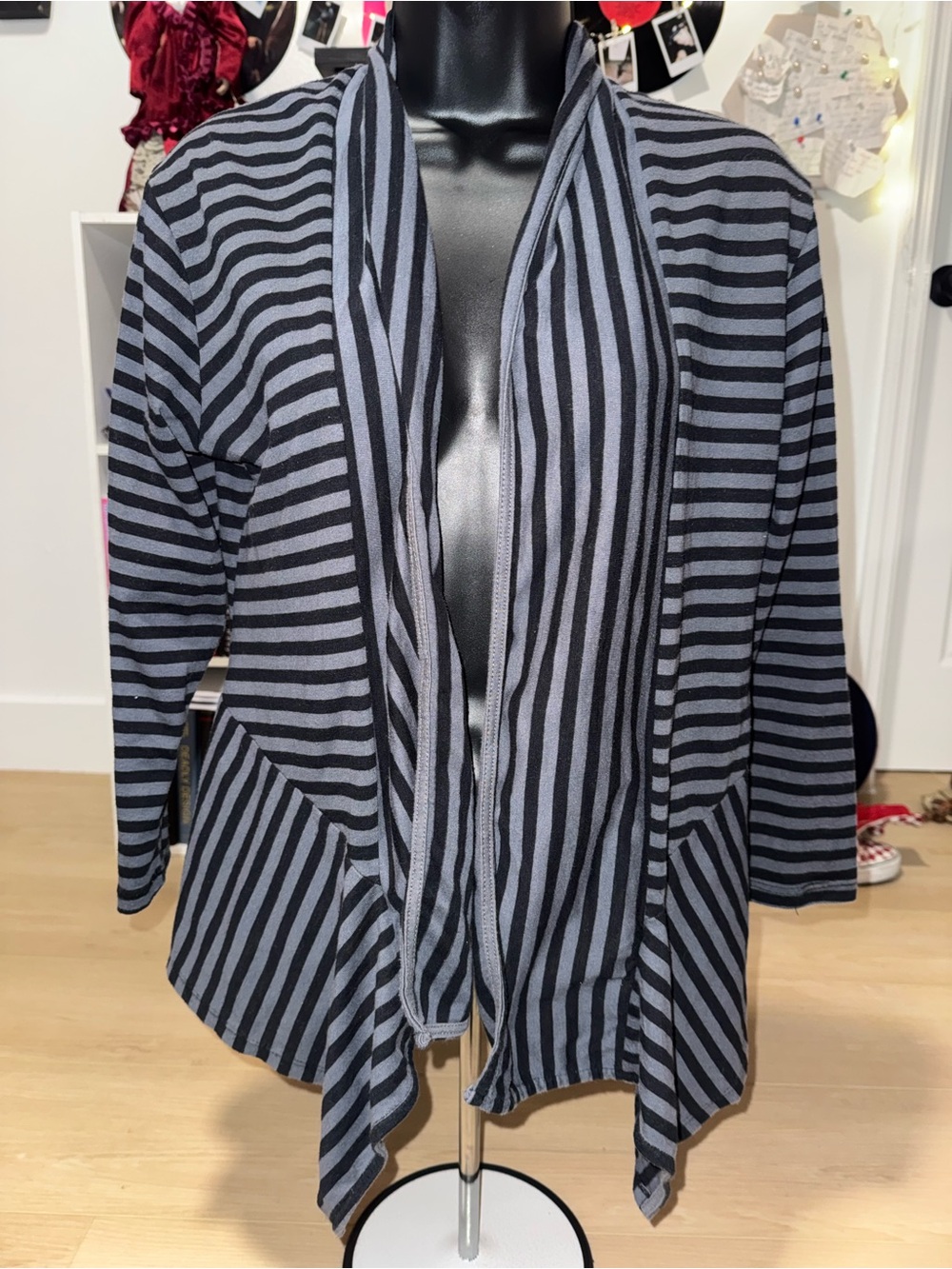 Striped Open-Front Cardigan Sweater - Black & Gray
